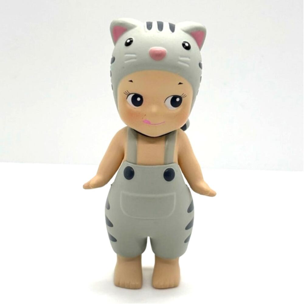 New Unbranded Kewpie/Angel Collectible Mini Figure as Silver Tabby Cat, Open Bx